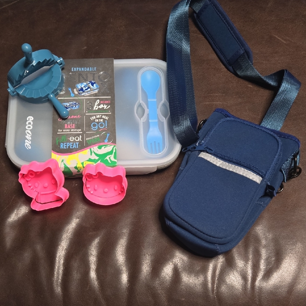 Ecoone Navy Blue Lunch Bag with Pink Molds